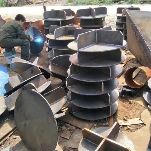 广西桩尖施工标准包括以下步骤