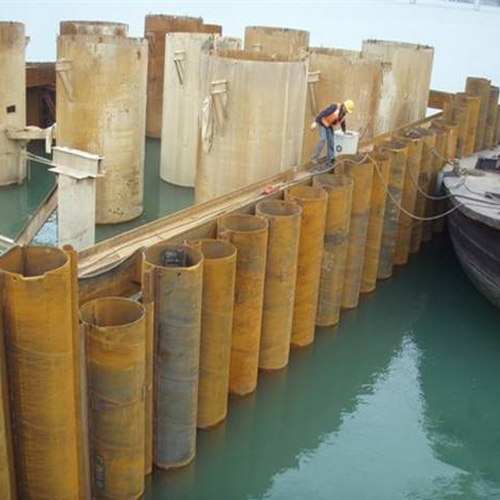 广西钢护筒现场安装